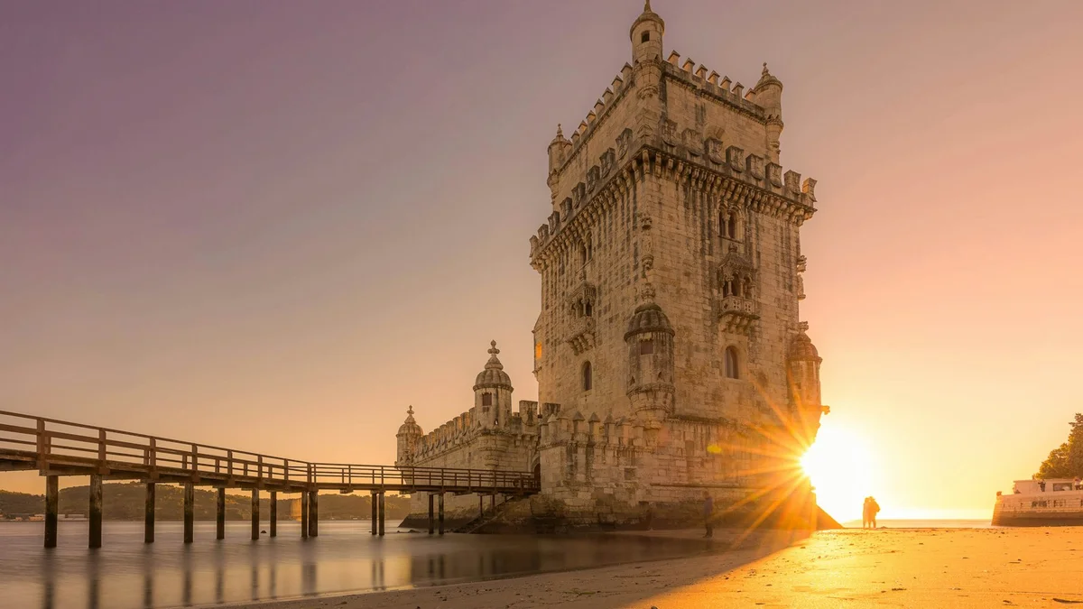 Monasterio de los Jerónimos en Belém Lisboa con fachada manuelina